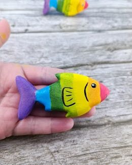 Rainbowfish linden wood